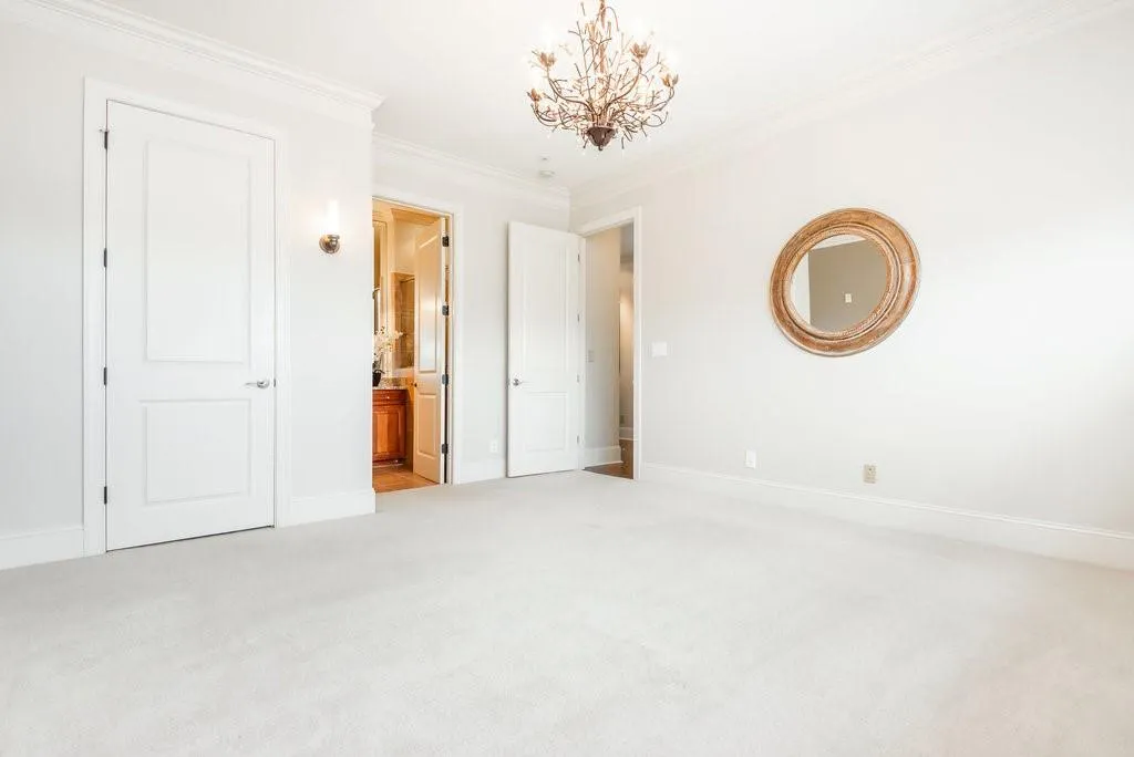 6060 City Walk Lane Unit 403, Sandy Springs, Georgia 30328, 3 Bedrooms Bedrooms, ,3 BathroomsBathrooms,Residential,Sold,6060 City Walk Lane Unit 403,7254965