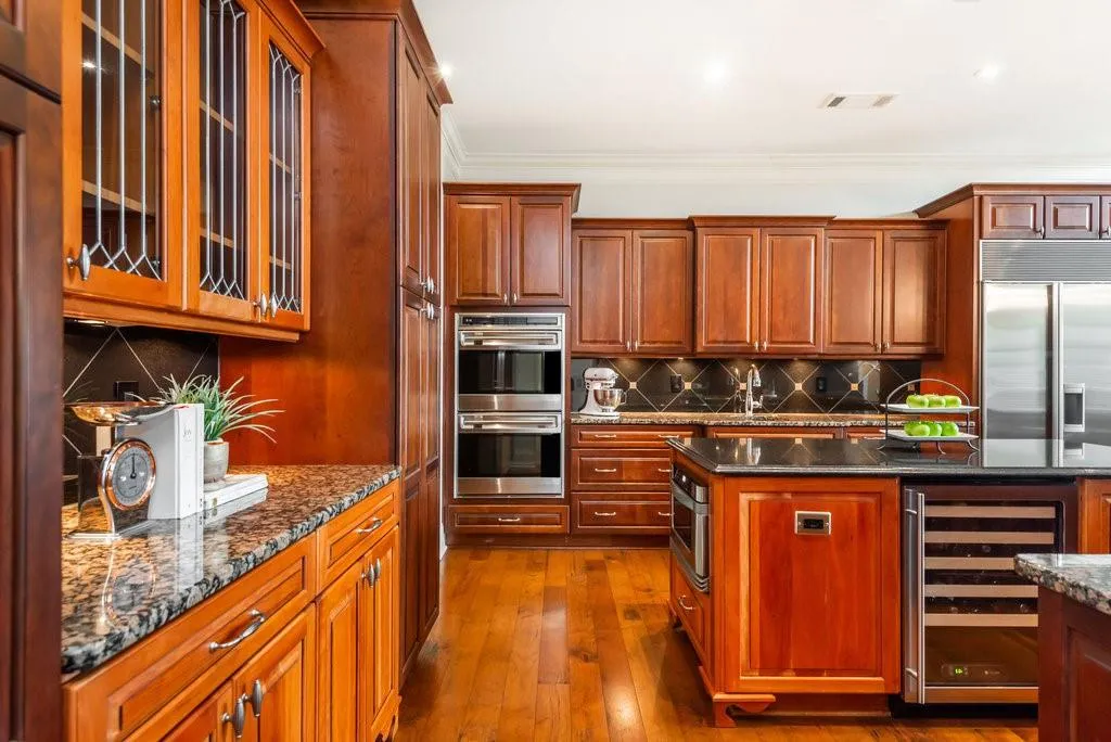 6060 City Walk Lane Unit 403, Sandy Springs, Georgia 30328, 3 Bedrooms Bedrooms, ,3 BathroomsBathrooms,Residential,Sold,6060 City Walk Lane Unit 403,7254965