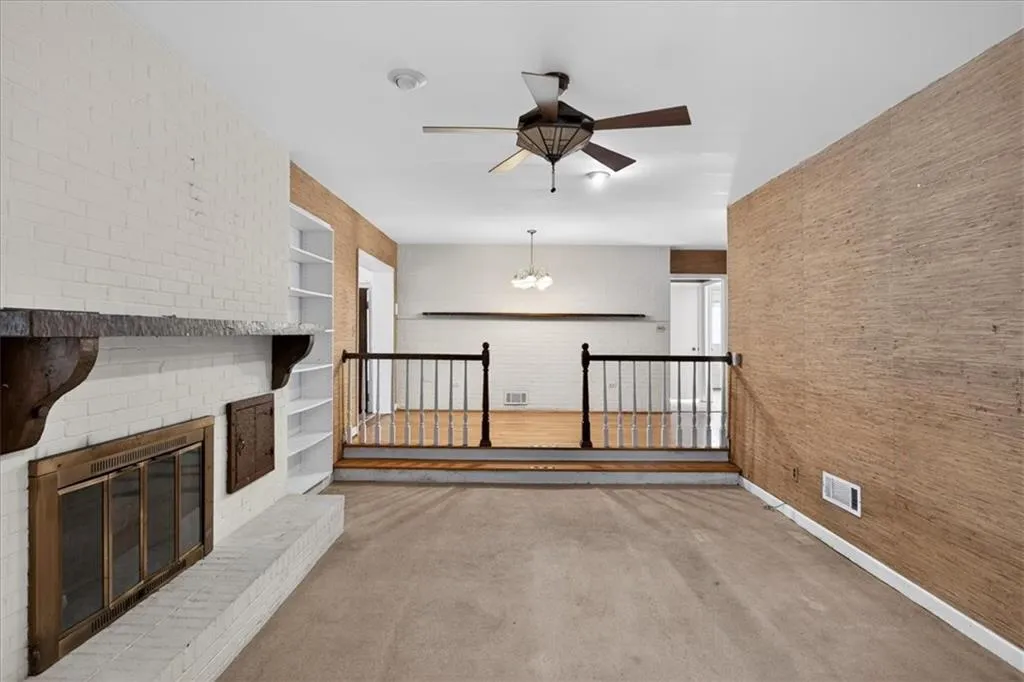 561 Bridgewater Drive, Atlanta, Georgia 30328, 4 Bedrooms Bedrooms, ,2 BathroomsBathrooms,Residential,For Sale,561 Bridgewater Drive,7705936