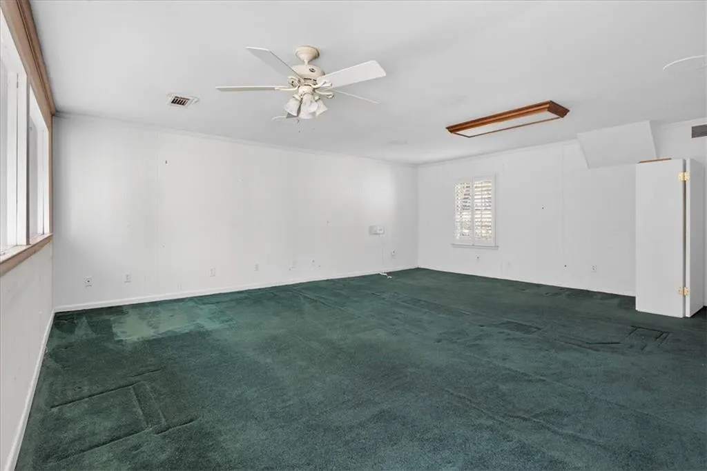 561 Bridgewater Drive, Atlanta, Georgia 30328, 4 Bedrooms Bedrooms, ,2 BathroomsBathrooms,Residential,For Sale,561 Bridgewater Drive,7705936