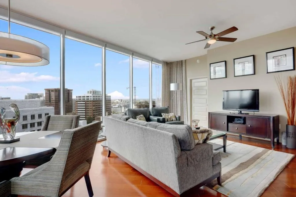 1080 Peachtree Street Unit 1710, Atlanta, Georgia 30309, 2 Bedrooms Bedrooms, ,2 BathroomsBathrooms,Residential,Sold,1080 Peachtree Street Unit 1710,5893455
