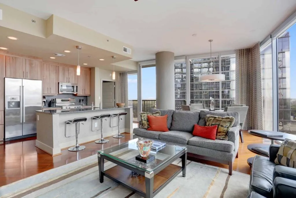 1080 Peachtree Street Unit 1710, Atlanta, Georgia 30309, 2 Bedrooms Bedrooms, ,2 BathroomsBathrooms,Residential,Sold,1080 Peachtree Street Unit 1710,5893455