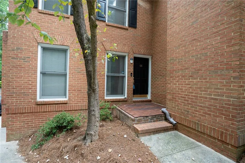 7500 Roswell Road Unit 66, Sandy Springs, Georgia 30350, 2 Bedrooms Bedrooms, ,2 BathroomsBathrooms,Residential,Sold,7500 Roswell Road Unit 66,6604359