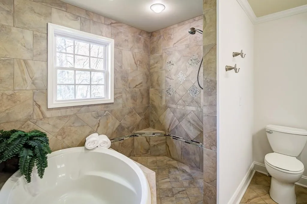 6790 Lisa Lane, Sandy Springs, Georgia 30338, 4 Bedrooms Bedrooms, ,2 BathroomsBathrooms,Residential,Sold,6790 Lisa Lane,6533968