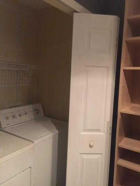 405 Brighton Point Unit 405, Sandy Springs, Georgia 30328, 2 Bedrooms Bedrooms, ,2 BathroomsBathrooms,Residential,Sold,405 Brighton Point Unit 405,5780568