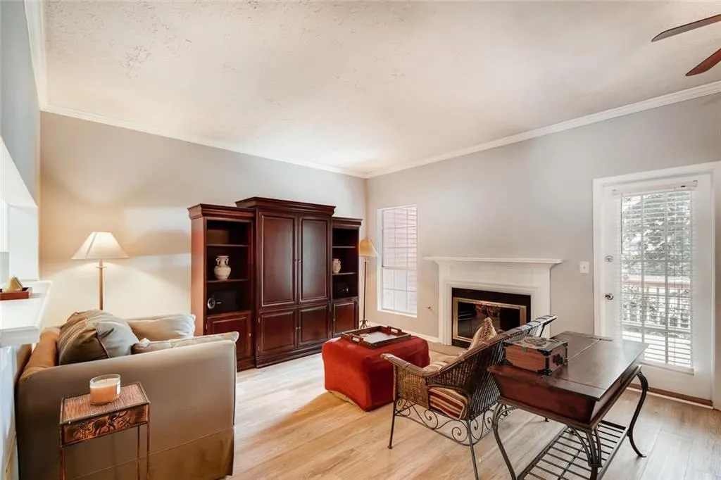 1102 Wedgewood Way, Sandy Springs, Georgia 30350, 2 Bedrooms Bedrooms, ,2 BathroomsBathrooms,Residential,Sold,1102 Wedgewood Way,6582295