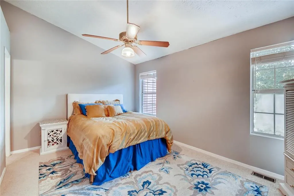 1102 Wedgewood Way, Sandy Springs, Georgia 30350, 2 Bedrooms Bedrooms, ,2 BathroomsBathrooms,Residential,Sold,1102 Wedgewood Way,6582295