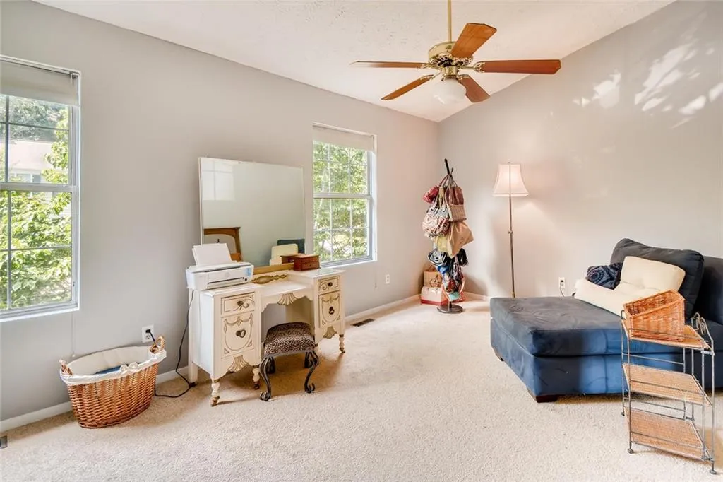 1102 Wedgewood Way, Sandy Springs, Georgia 30350, 2 Bedrooms Bedrooms, ,2 BathroomsBathrooms,Residential,Sold,1102 Wedgewood Way,6582295