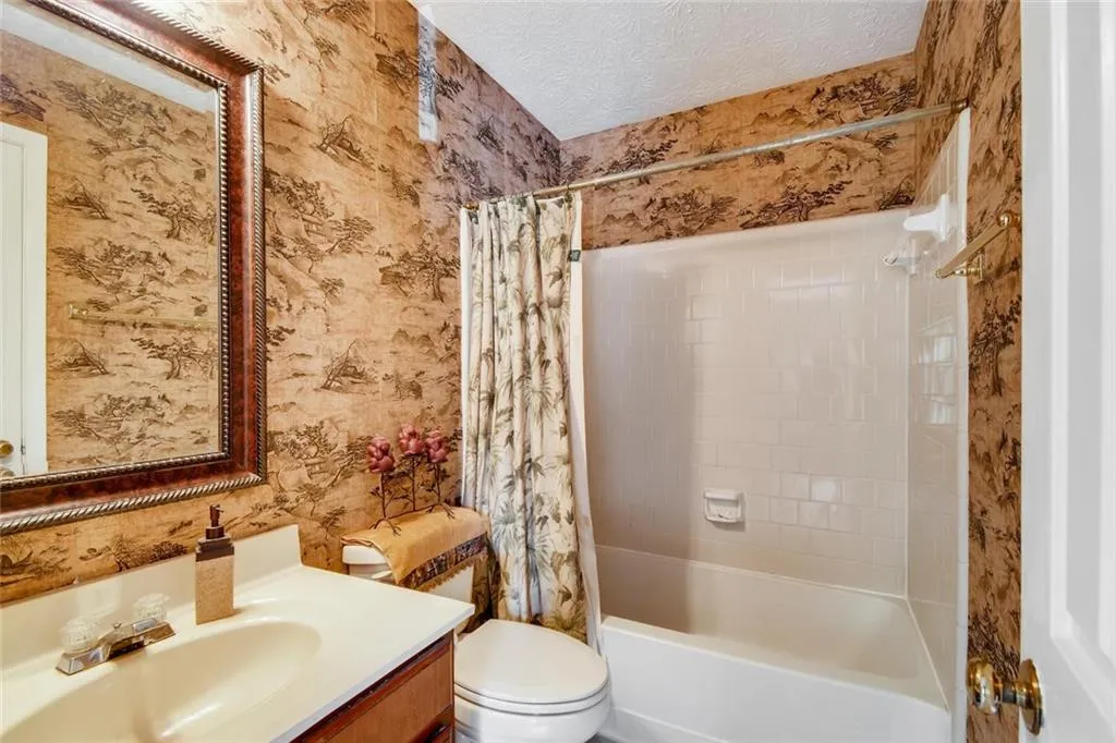 1102 Wedgewood Way, Sandy Springs, Georgia 30350, 2 Bedrooms Bedrooms, ,2 BathroomsBathrooms,Residential,Sold,1102 Wedgewood Way,6582295