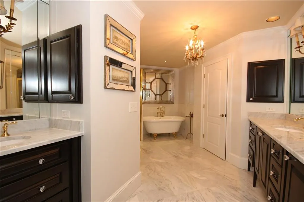 1605 Chevron Way, Atlanta, Georgia 30350, 4 Bedrooms Bedrooms, ,4 BathroomsBathrooms,Residential,Sold,1605 Chevron Way,5657105