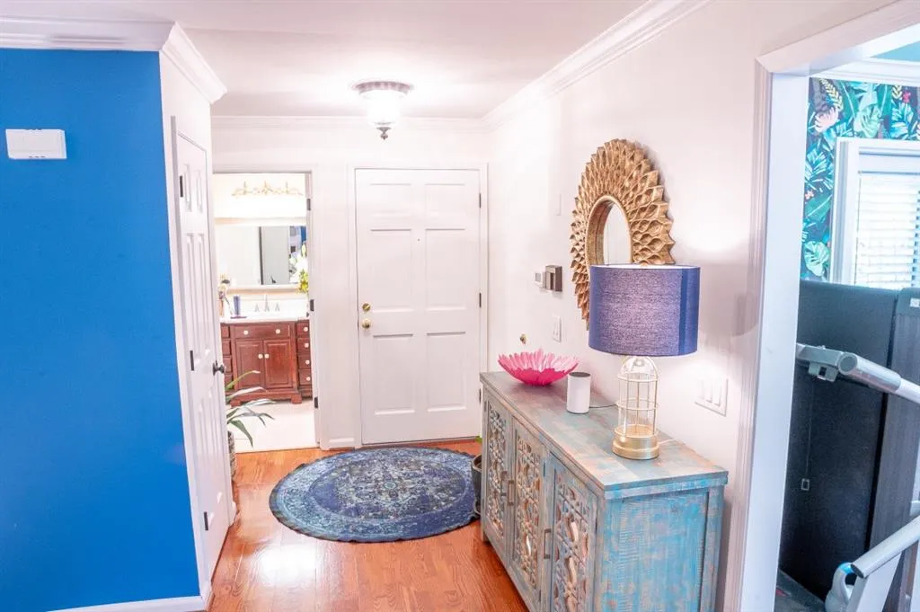 505 Bainbridge Drive, Atlanta, Georgia 30327, 2 Bedrooms Bedrooms, ,2 BathroomsBathrooms,Residential,Sold,505 Bainbridge Drive,6907653