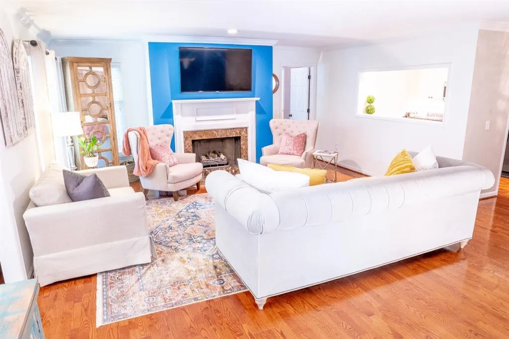 505 Bainbridge Drive, Atlanta, Georgia 30327, 2 Bedrooms Bedrooms, ,2 BathroomsBathrooms,Residential,Sold,505 Bainbridge Drive,6907653