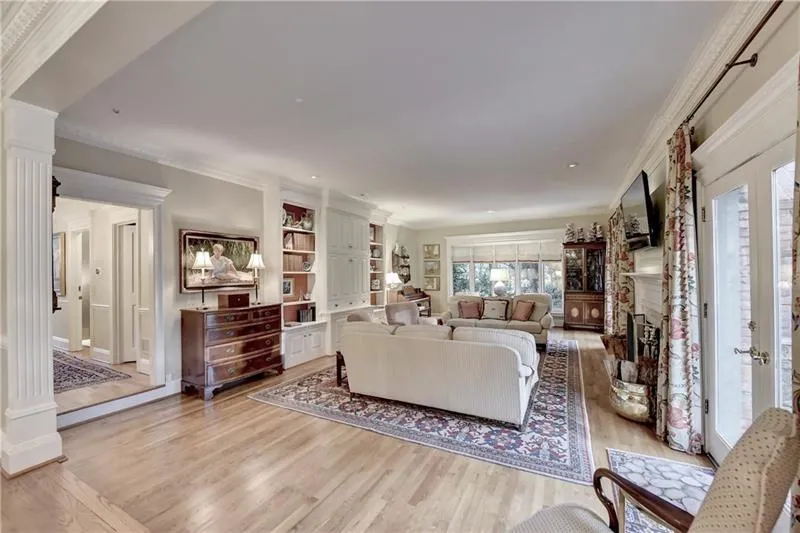 6000 River Chase Circle, Sandy Springs, Georgia 30328, 6 Bedrooms Bedrooms, ,5 BathroomsBathrooms,Residential,Sold,6000 River Chase Circle,6785415