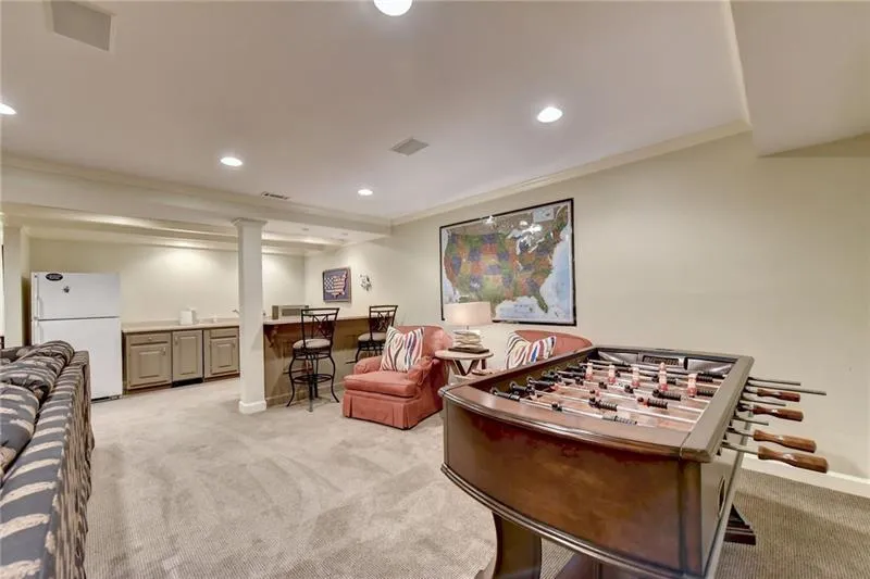 6000 River Chase Circle, Sandy Springs, Georgia 30328, 6 Bedrooms Bedrooms, ,5 BathroomsBathrooms,Residential,Sold,6000 River Chase Circle,6785415