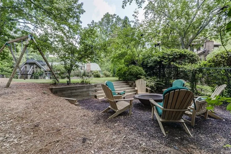 6000 River Chase Circle, Sandy Springs, Georgia 30328, 6 Bedrooms Bedrooms, ,5 BathroomsBathrooms,Residential,Sold,6000 River Chase Circle,6785415