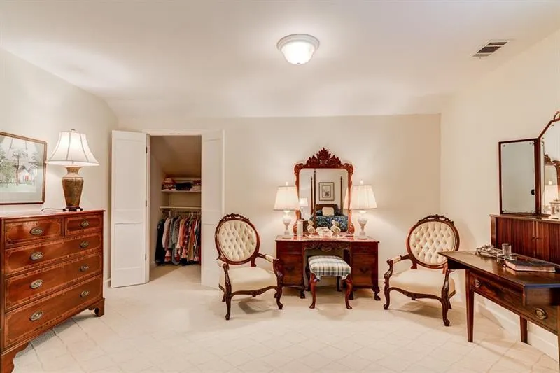6000 River Chase Circle, Sandy Springs, Georgia 30328, 6 Bedrooms Bedrooms, ,5 BathroomsBathrooms,Residential,Sold,6000 River Chase Circle,6785415