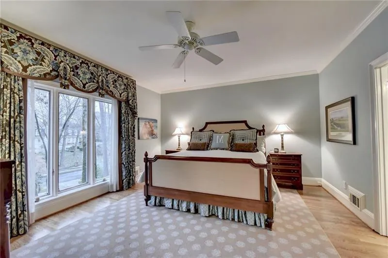 6000 River Chase Circle, Sandy Springs, Georgia 30328, 6 Bedrooms Bedrooms, ,5 BathroomsBathrooms,Residential,Sold,6000 River Chase Circle,6785415