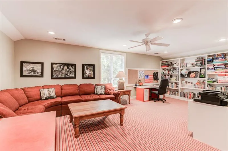 6000 River Chase Circle, Sandy Springs, Georgia 30328, 6 Bedrooms Bedrooms, ,5 BathroomsBathrooms,Residential,Sold,6000 River Chase Circle,6785415
