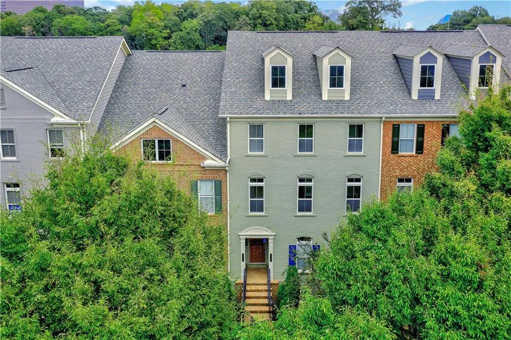 847 Perennial Drive Unit 97, Atlanta, Georgia 30328, 2 Bedrooms Bedrooms, ,2 BathroomsBathrooms,Residential,Sold,847 Perennial Drive Unit 97,6624873