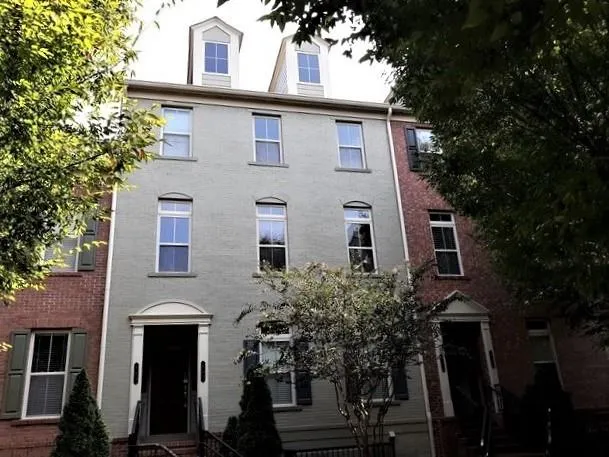 847 Perennial Drive Unit 97, Atlanta, Georgia 30328, 2 Bedrooms Bedrooms, ,2 BathroomsBathrooms,Residential,Sold,847 Perennial Drive Unit 97,6624873