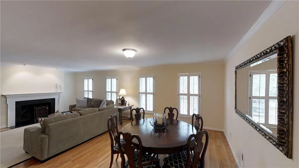 228 The South Chace, Atlanta, Georgia 30328, 3 Bedrooms Bedrooms, ,2 BathroomsBathrooms,Residential,Sold,228 The South Chace,5998030