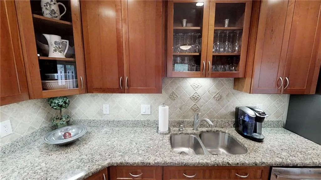 228 The South Chace, Atlanta, Georgia 30328, 3 Bedrooms Bedrooms, ,2 BathroomsBathrooms,Residential,Sold,228 The South Chace,5998030