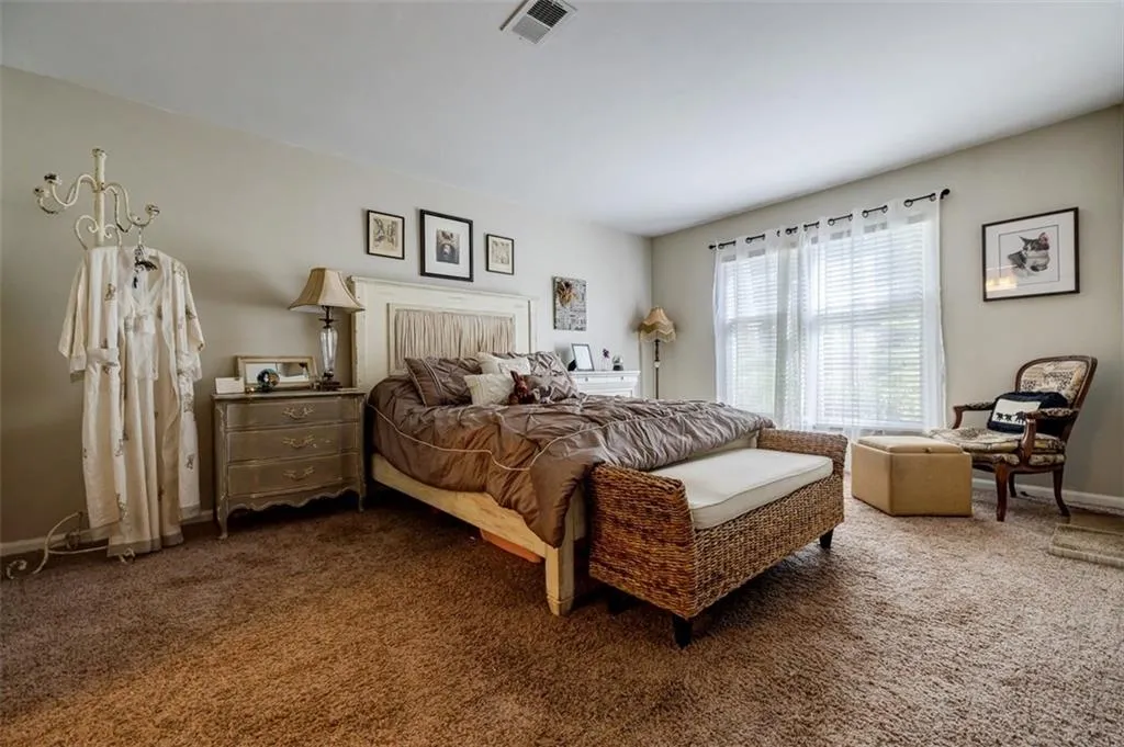 802 Abingdon Way, Sandy Springs, Georgia 30328, 2 Bedrooms Bedrooms, ,2 BathroomsBathrooms,Residential,Sold,802 Abingdon Way,7262433