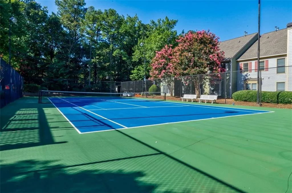 802 Abingdon Way, Sandy Springs, Georgia 30328, 2 Bedrooms Bedrooms, ,2 BathroomsBathrooms,Residential,Sold,802 Abingdon Way,7262433