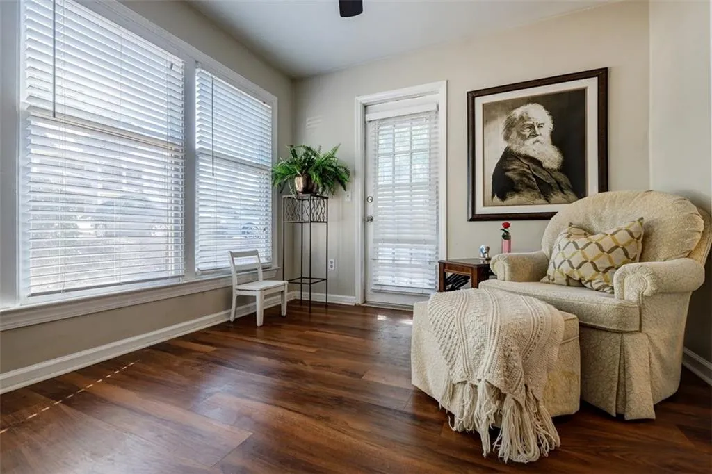 802 Abingdon Way, Sandy Springs, Georgia 30328, 2 Bedrooms Bedrooms, ,2 BathroomsBathrooms,Residential,Sold,802 Abingdon Way,7262433