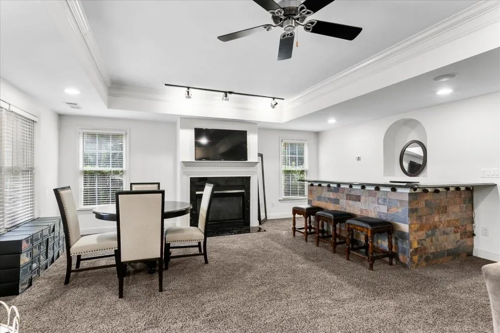 226 Meeting Lane, Sandy Springs, Georgia 30342, 4 Bedrooms Bedrooms, ,3 BathroomsBathrooms,Residential,Sold,226 Meeting Lane,7459235