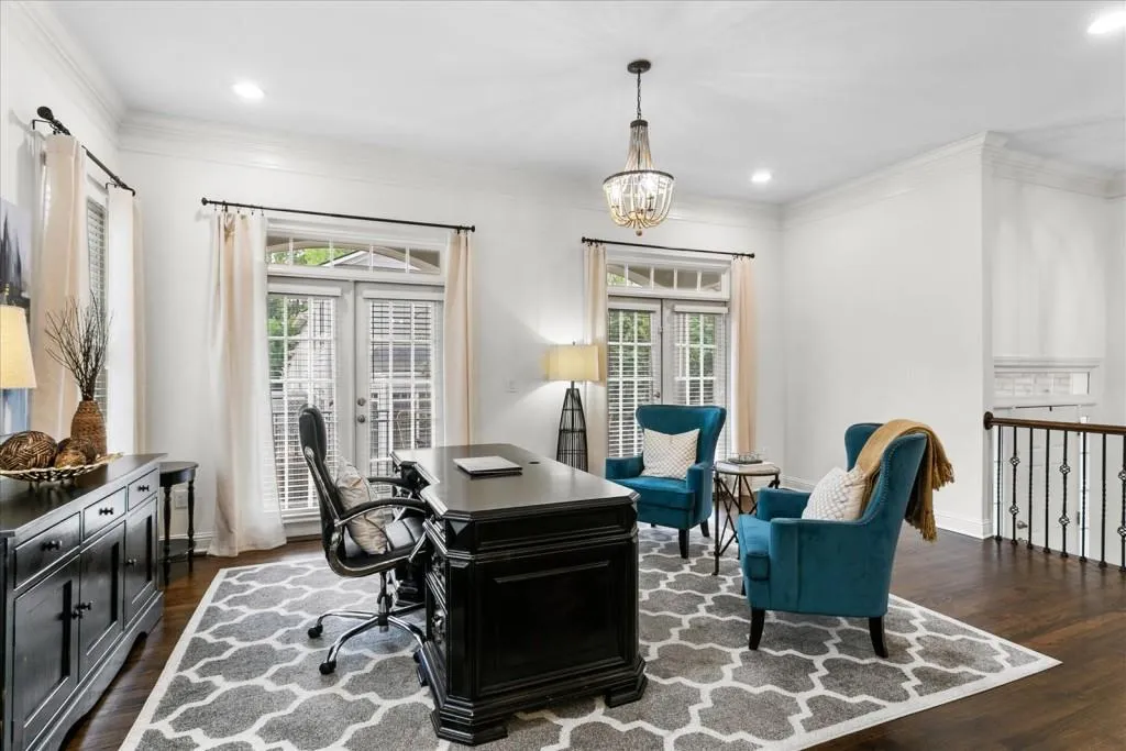 226 Meeting Lane, Sandy Springs, Georgia 30342, 4 Bedrooms Bedrooms, ,3 BathroomsBathrooms,Residential,Sold,226 Meeting Lane,7459235