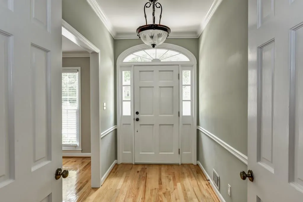 5795 Riverwood Drive, Atlanta, Georgia 30328, 5 Bedrooms Bedrooms, ,4 BathroomsBathrooms,Residential,Sold,5795 Riverwood Drive,5719667