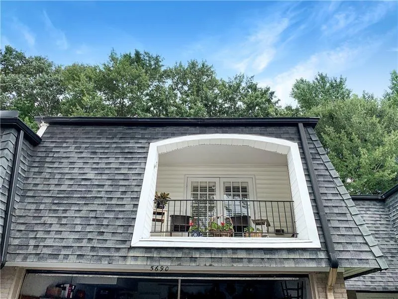 5690 Chemin De Vie Unit 5690, Sandy Springs, Georgia 30342, 3 Bedrooms Bedrooms, ,2 BathroomsBathrooms,Residential,Sold,5690 Chemin De Vie Unit 5690,6780591