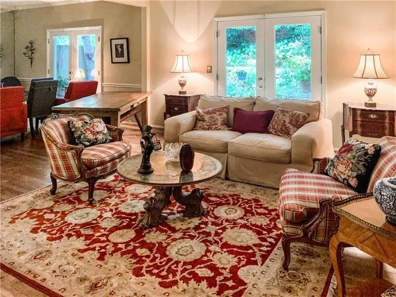 5690 Chemin De Vie Unit 5690, Sandy Springs, Georgia 30342, 3 Bedrooms Bedrooms, ,2 BathroomsBathrooms,Residential,Sold,5690 Chemin De Vie Unit 5690,6780591