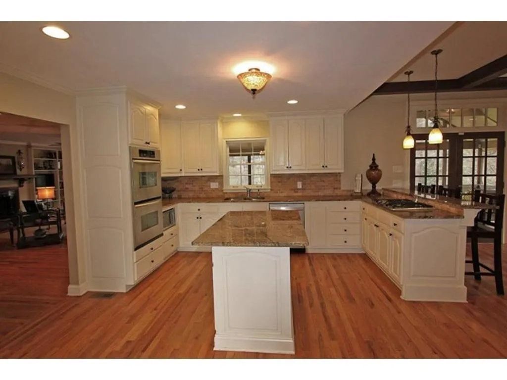 4811 Dudley Lane, Atlanta, Georgia 30327, 5 Bedrooms Bedrooms, ,3 BathroomsBathrooms,Residential,Sold,4811 Dudley Lane,5777565