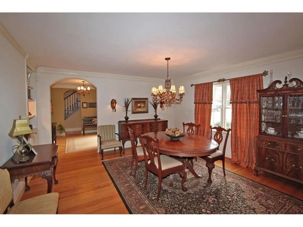 4811 Dudley Lane, Atlanta, Georgia 30327, 5 Bedrooms Bedrooms, ,3 BathroomsBathrooms,Residential,Sold,4811 Dudley Lane,5777565