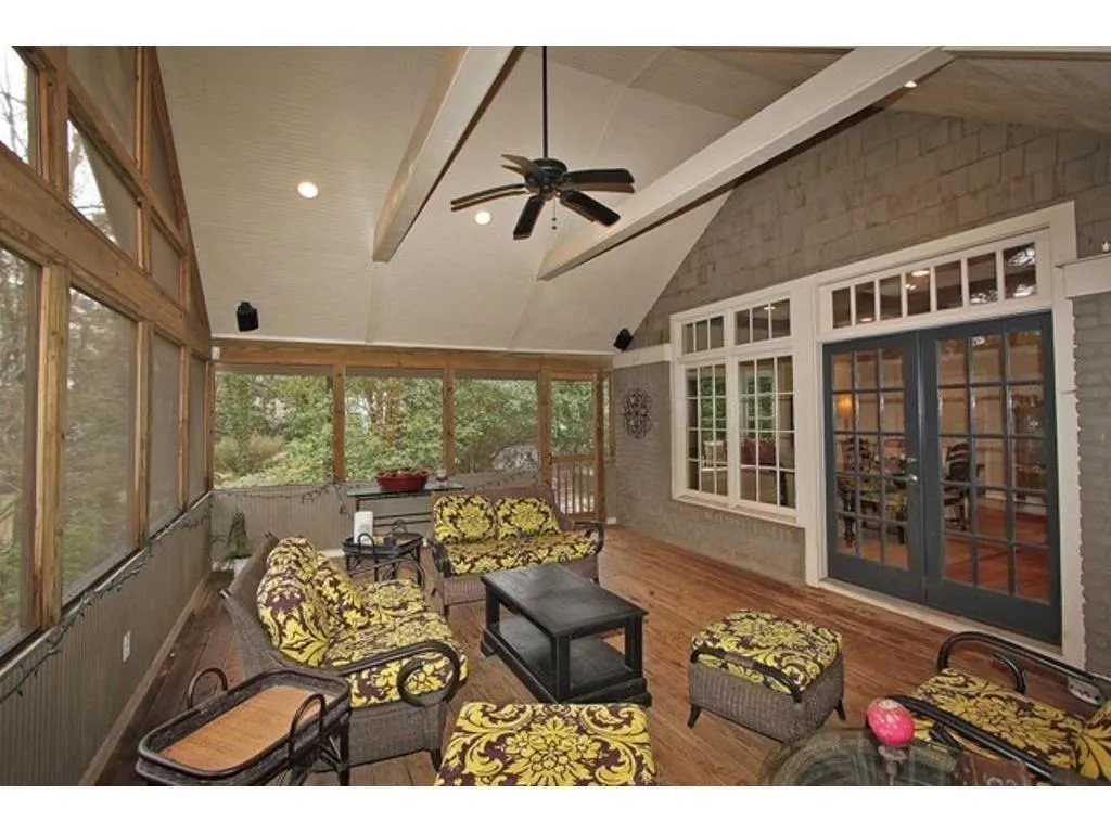 4811 Dudley Lane, Atlanta, Georgia 30327, 5 Bedrooms Bedrooms, ,3 BathroomsBathrooms,Residential,Sold,4811 Dudley Lane,5777565