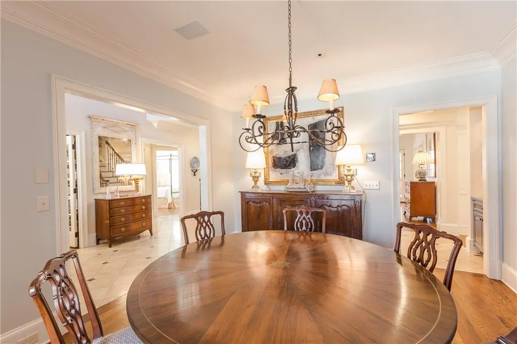 5400 Powers Ferry Road, Sandy Springs, Georgia 30327, 6 Bedrooms Bedrooms, ,5 BathroomsBathrooms,Residential,Sold,5400 Powers Ferry Road,5953389