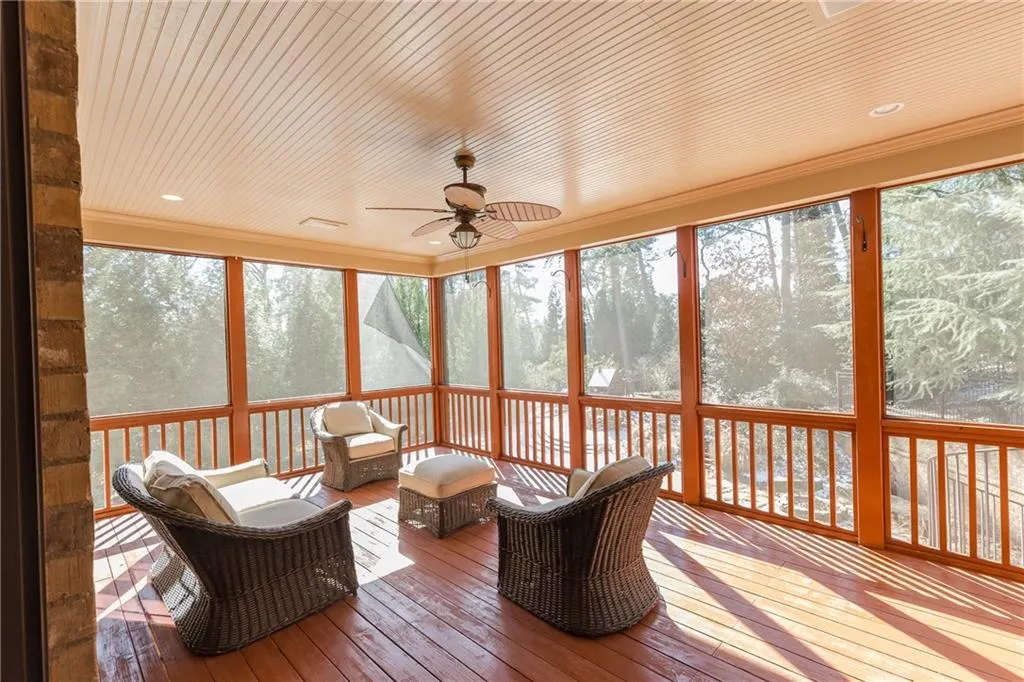 5400 Powers Ferry Road, Sandy Springs, Georgia 30327, 6 Bedrooms Bedrooms, ,5 BathroomsBathrooms,Residential,Sold,5400 Powers Ferry Road,5953389