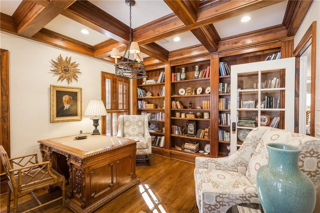 5400 Powers Ferry Road, Sandy Springs, Georgia 30327, 6 Bedrooms Bedrooms, ,5 BathroomsBathrooms,Residential,Sold,5400 Powers Ferry Road,5953389
