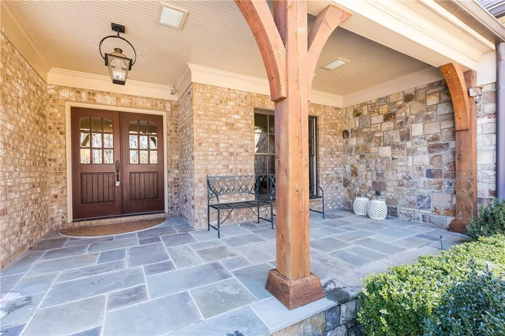 5400 Powers Ferry Road, Sandy Springs, Georgia 30327, 6 Bedrooms Bedrooms, ,5 BathroomsBathrooms,Residential,Sold,5400 Powers Ferry Road,5953389