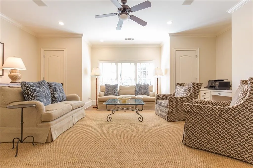 5400 Powers Ferry Road, Sandy Springs, Georgia 30327, 6 Bedrooms Bedrooms, ,5 BathroomsBathrooms,Residential,Sold,5400 Powers Ferry Road,5953389