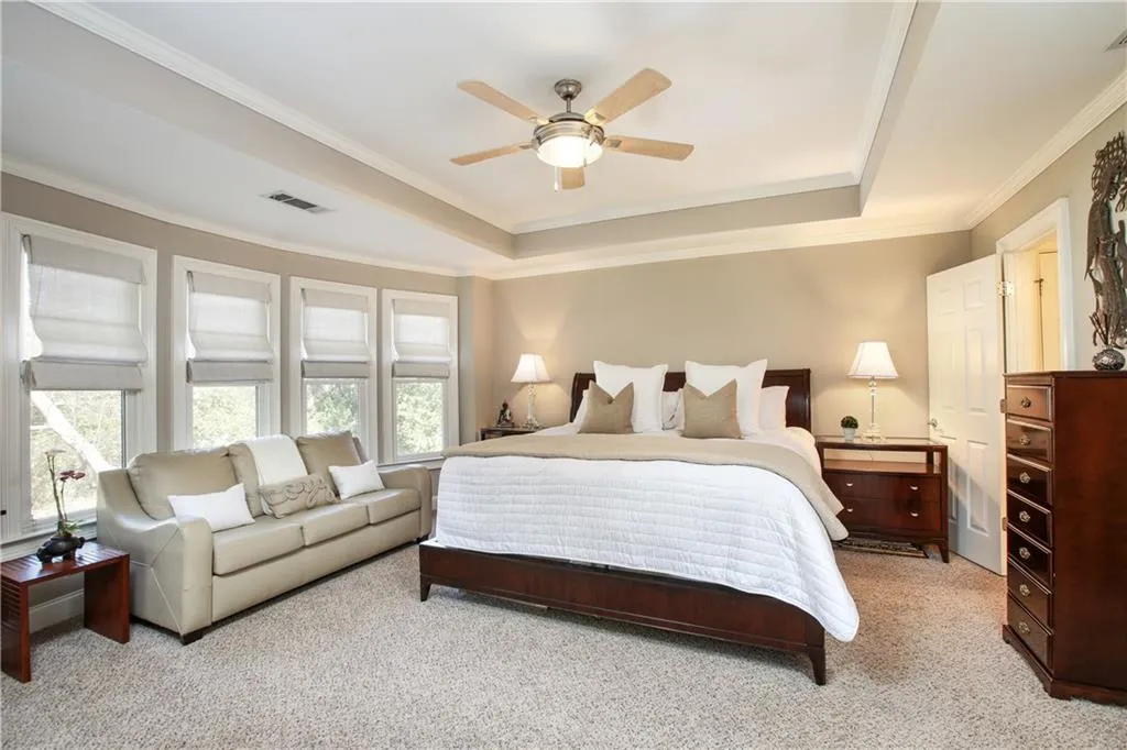 157 Chemin De Vie, Sandy Springs, Georgia 30342, 3 Bedrooms Bedrooms, ,3 BathroomsBathrooms,Residential,Sold,157 Chemin De Vie,5959628