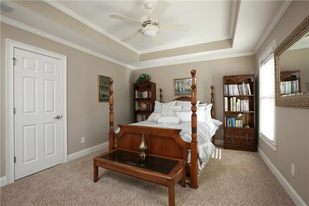 157 Chemin De Vie, Sandy Springs, Georgia 30342, 3 Bedrooms Bedrooms, ,3 BathroomsBathrooms,Residential,Sold,157 Chemin De Vie,5959628