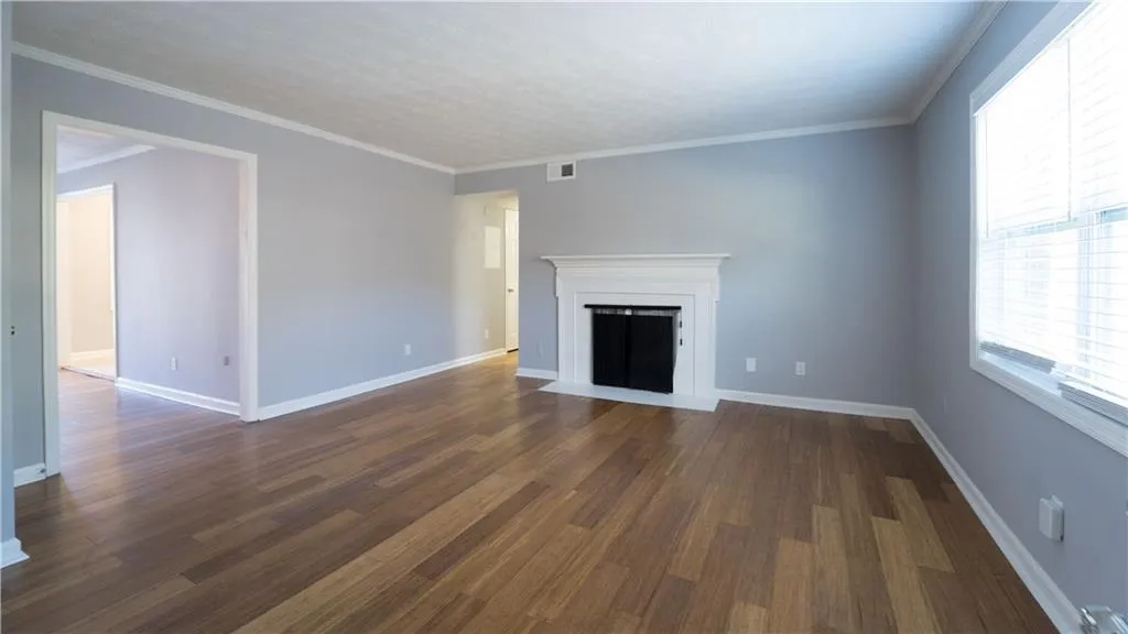 355 Winding River Unit #d, Sandy Springs, Georgia 30350, 2 Bedrooms Bedrooms, ,2 BathroomsBathrooms,Residential,Sold,355 Winding River Unit #d,6815807
