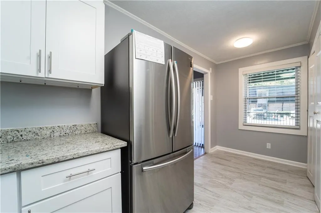 355 Winding River Unit #d, Sandy Springs, Georgia 30350, 2 Bedrooms Bedrooms, ,2 BathroomsBathrooms,Residential,Sold,355 Winding River Unit #d,6815807