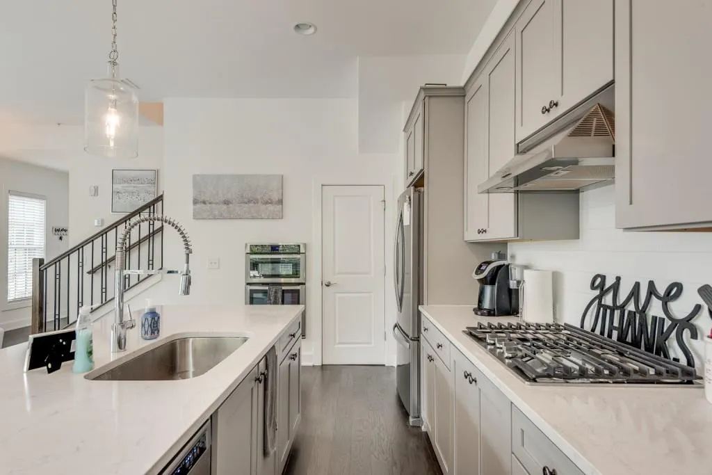 6711 Cadence Boulevard Unit 30, Sandy Springs, Georgia 30328, 1 Bedroom Bedrooms, ,1 BathroomBathrooms,Residential,Sold,6711 Cadence Boulevard Unit 30,7078853 6711 Cadence Boulevard Unit 30, Sandy Springs, Georgia 30328, 1 Bedroom Bedrooms, ,1 BathroomBathrooms,Residential,Sold,6711 Cadence Boulevard Unit 30,7078853