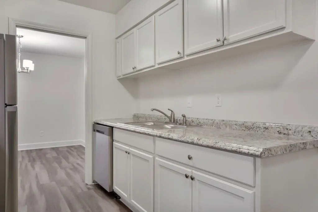 725 Dalrymple Road Unit 2f, Sandy Springs, Georgia 30328, 2 Bedrooms Bedrooms, ,2 BathroomsBathrooms,Residential,Sold,725 Dalrymple Road Unit 2f,6649185