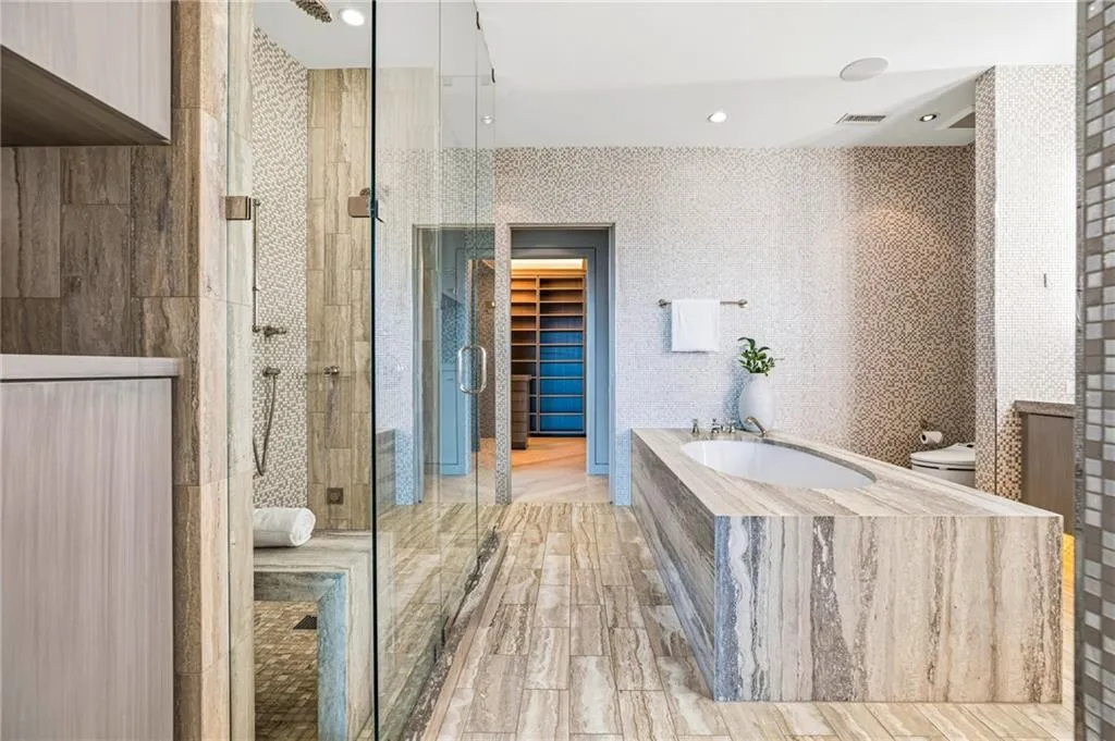 2795 Peachtree Road Ne Unit 2601, Atlanta, Georgia 30305, 2 Bedrooms Bedrooms, 0 ,2 BathroomsBathrooms,Residential,For Sale,2795 Peachtree Road Ne Unit 2601,7749140