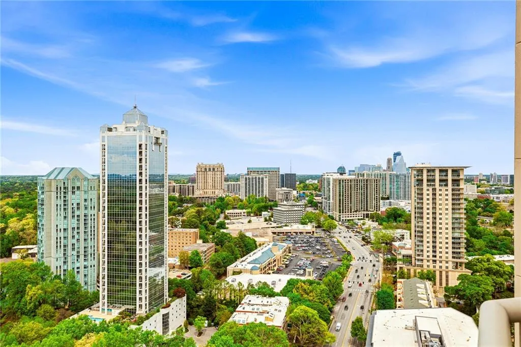 2795 Peachtree Road Ne Unit 2601, Atlanta, Georgia 30305, 2 Bedrooms Bedrooms, 0 ,2 BathroomsBathrooms,Residential,For Sale,2795 Peachtree Road Ne Unit 2601,7749140